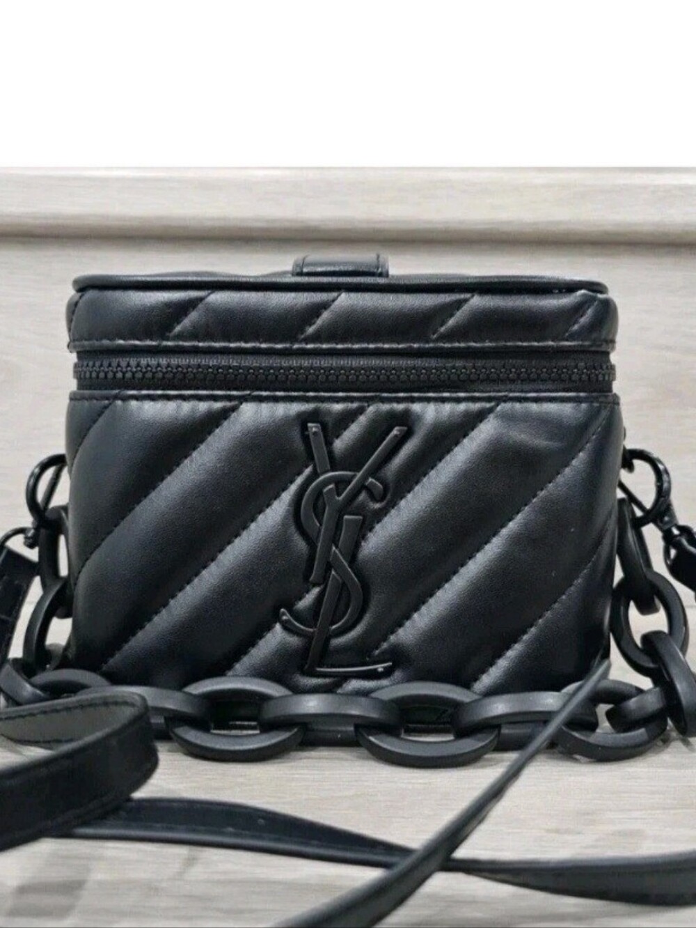 YSL Parfums Rectangular Quilted Cosmetic/crossbody With Shopping Bag - Picture 4 of 7
